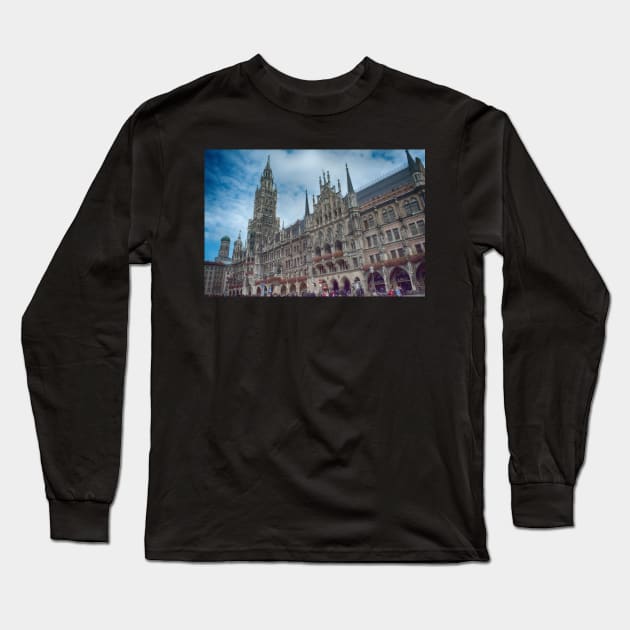 Rathaus-Glockenspiel of München Long Sleeve T-Shirt by Imagery